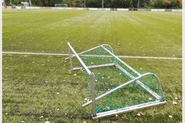 Vandalen houden huis bij SRC