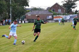 Con Zelo verkoopt huid duur tegen Vrone