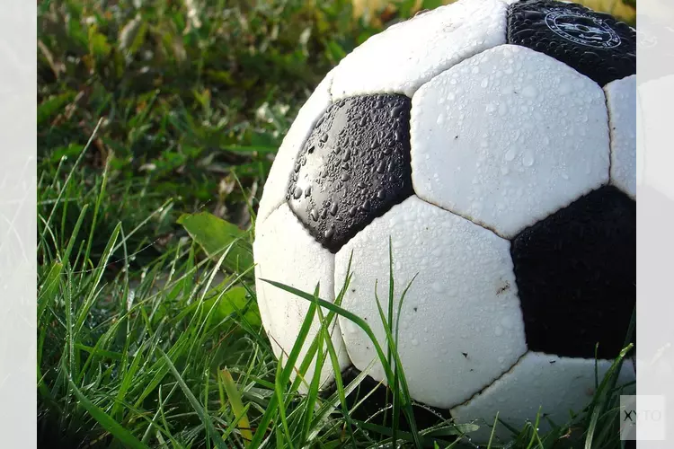 Hollandia T in volgende bekerronde tegen IVV