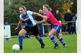 Winkel terechte winnaar in vrouwenderby tegen DWOW