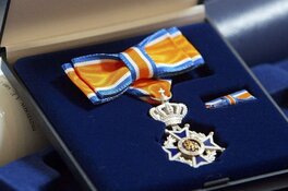 Koninklijke onderscheiding voor mevoruw Dekker-Aalbregtse